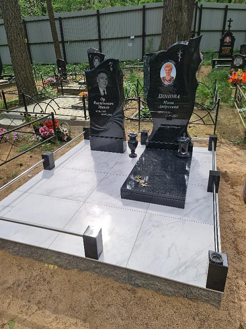 Вертикальный памятник А-74